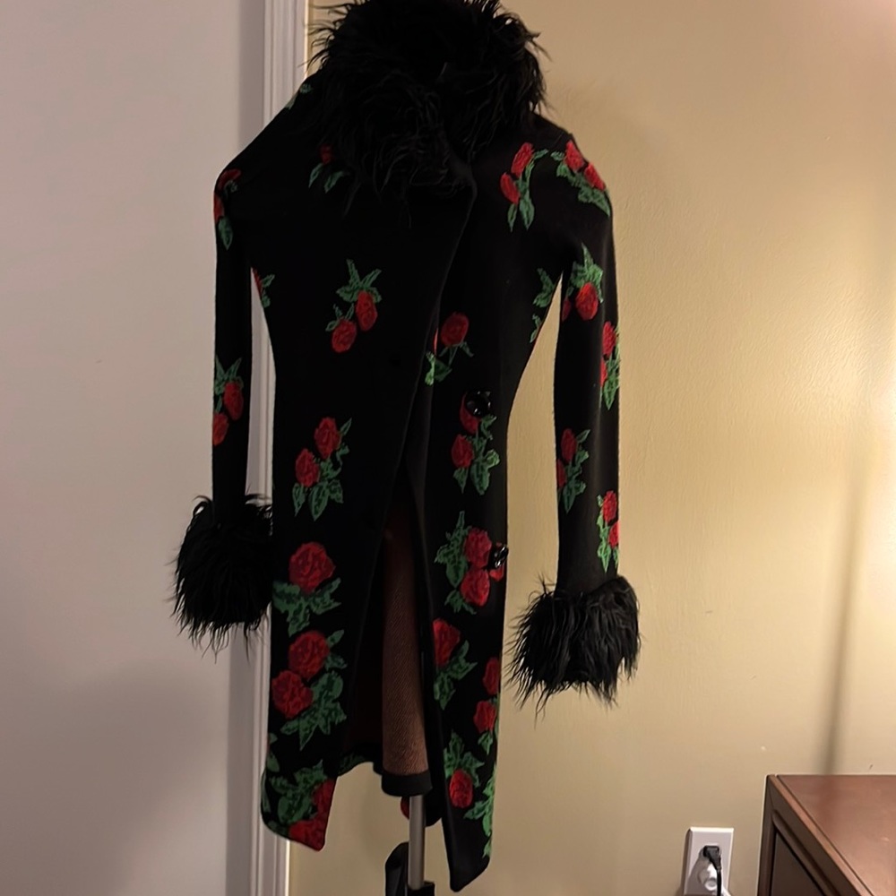 Vintage Betsey Johnson Womens Faux Fur Sweater Coat S Blk red roses